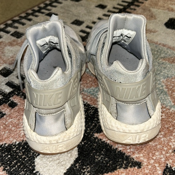 Nike silver hurraches - Picture 7 of 7